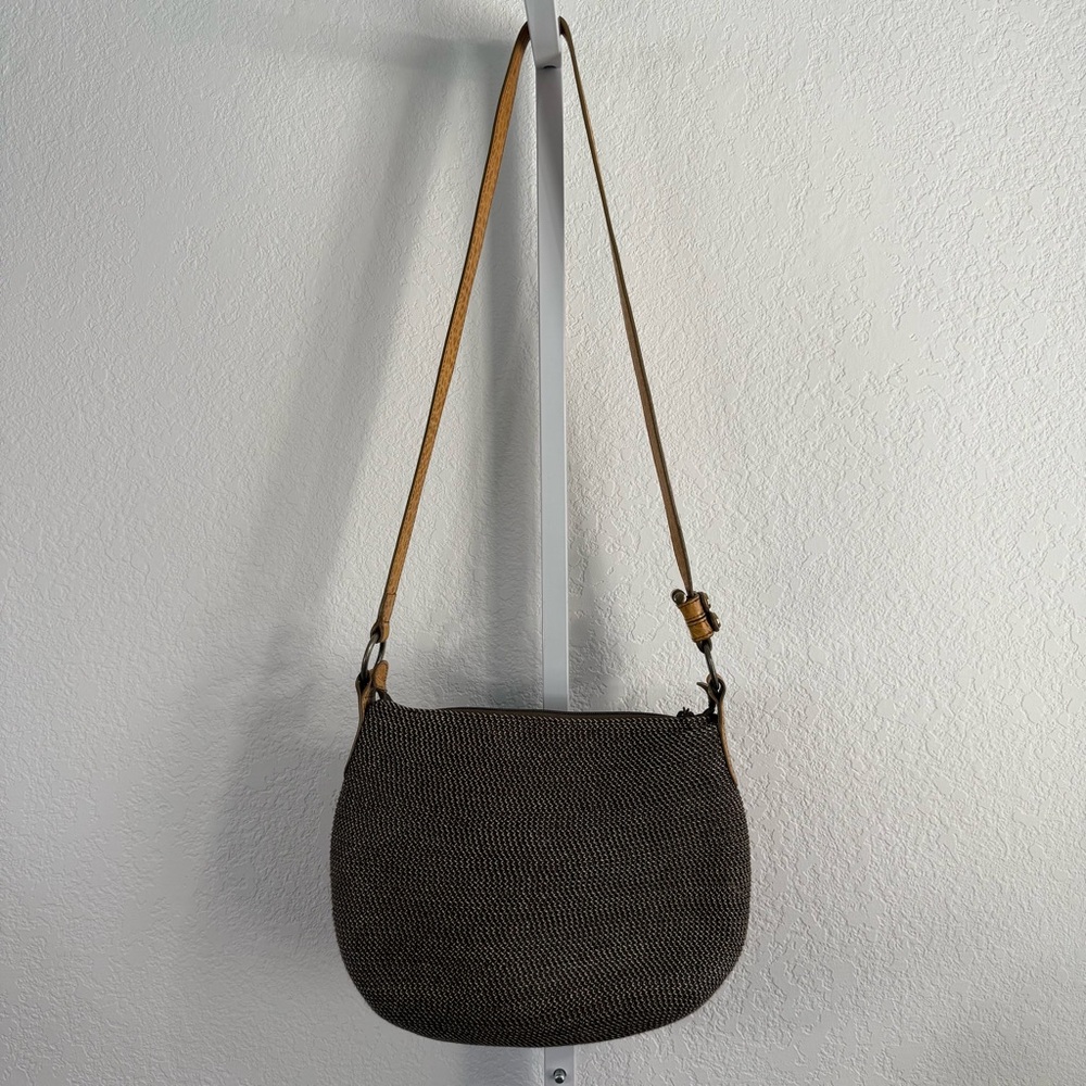 Eric Javits Raffia Shoulder Bag Woven Hobo Crossbody Leather Strap Designer - Picture 11 of 15